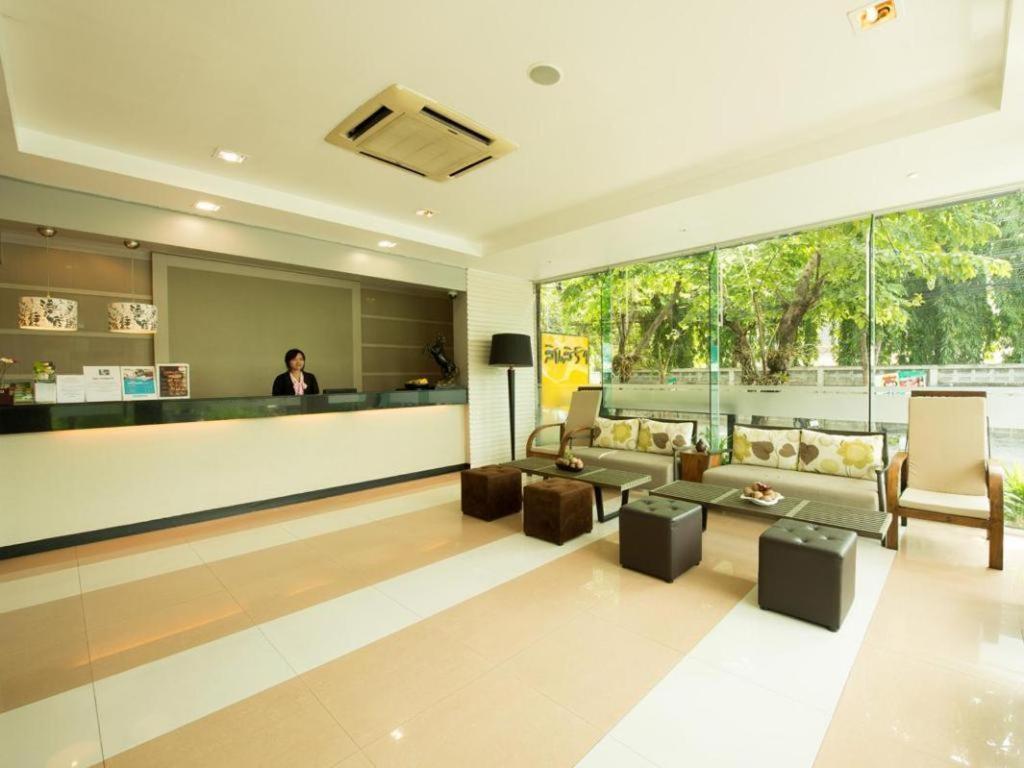 Hotel Synsiri Ladprao 130 Bangkok Exterior foto